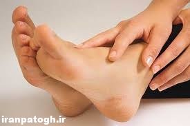 نرم کردن کف پاها, روش ها و درمان های خانگی برای زبری پا,پای صاف و نرم, تمیز کردن پا ,جوش شیرین و نرم کردن پا ,درمان سختی پاشنه پا ,درمان زبری پاشنه ,