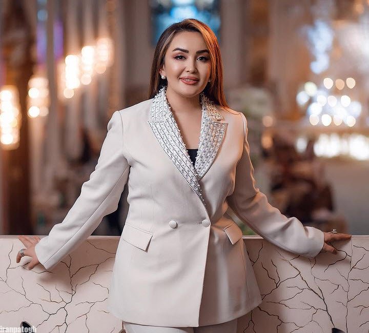 یولدوز توردیوا خواننده ازبکستانی