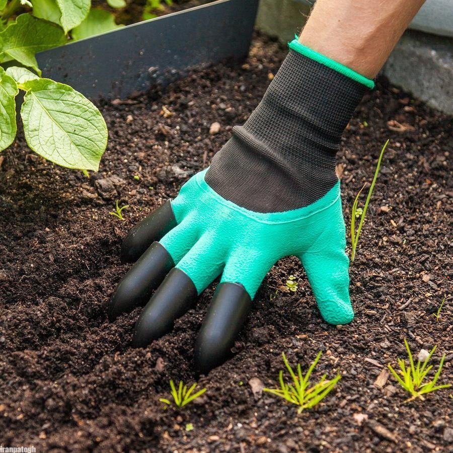 راحتی کار با دستکش های چنگک دار باغبانی